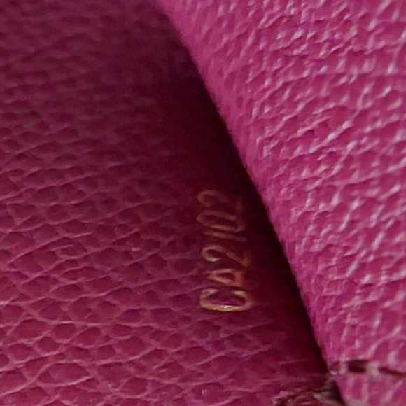 LOUIS VUITTON
Empreinte iPad Softcase Infini - Picture 10 of 10